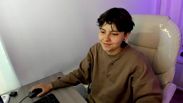 Nathaly ds online show from 02-05-26, 02:07