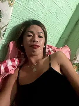 Snapshot of alonashy chatting on 10-09-25, 04:29 alonashy online show from 10-09-25, 04:29