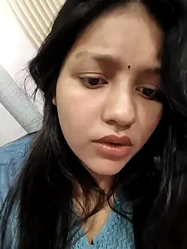 Snapshot of Dipali143143 chatting on 04-12-26, 07:33 Dipali143143 online show from 04-12-26, 07:33