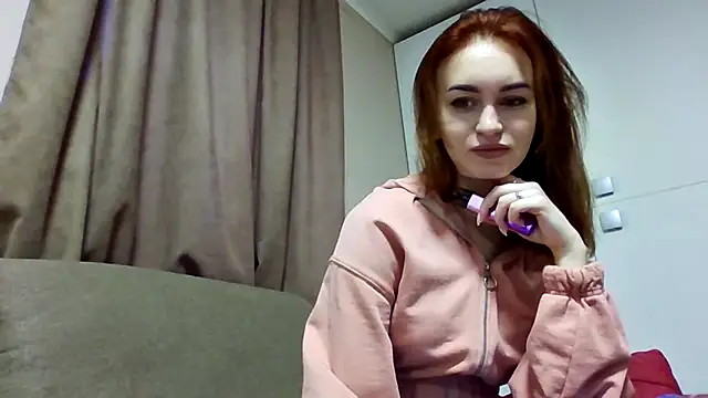 Requellia online show from 10-05-25, 12:29