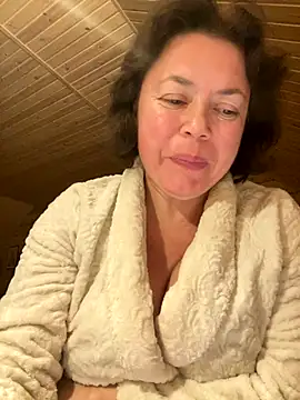 Kiravix online show from 11-17-25, 07:29