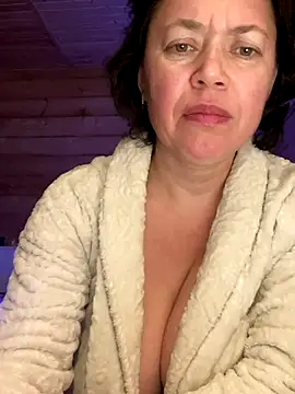 Kiravix online show from 12-21-25, 09:15