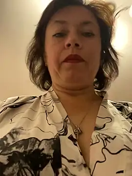 Kiravix online show from 11-28-25, 07:14