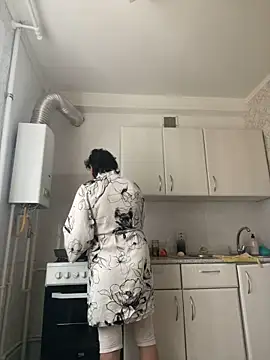 Kiravix online show from 11-05-25, 06:38