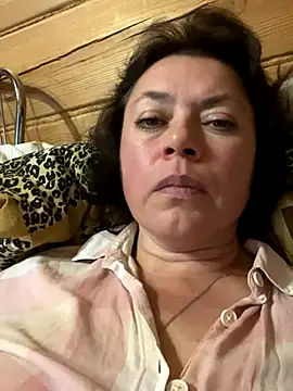 Kiravix online show from 10-31-25, 07:21