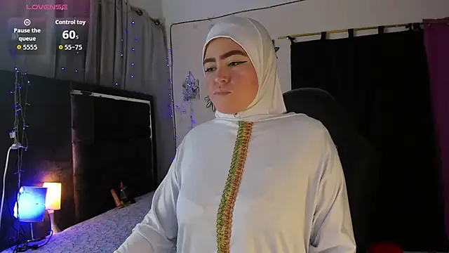 MarianFadel online show from 10-23-25, 02:49