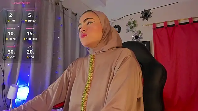 Snapshot of MarianFadel chatting on 02-06-26, 12:34 MarianFadel online show from 02-06-26, 12:34