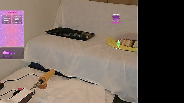 Ozge-SluttyScream69 online show from 02-14-26, 11:05