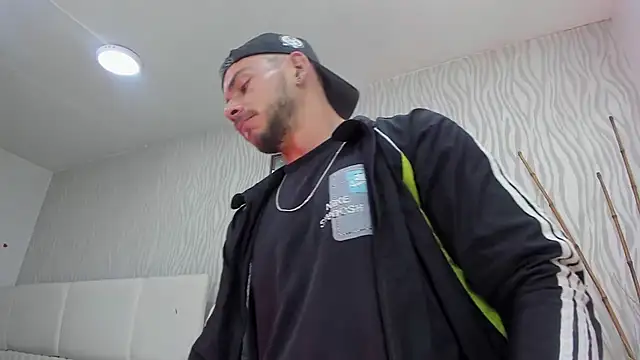 dylan jacobx online show from 02-03-26, 07:24