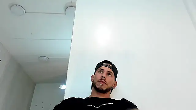 dylan jacobx online show from 05-12-26, 04:02