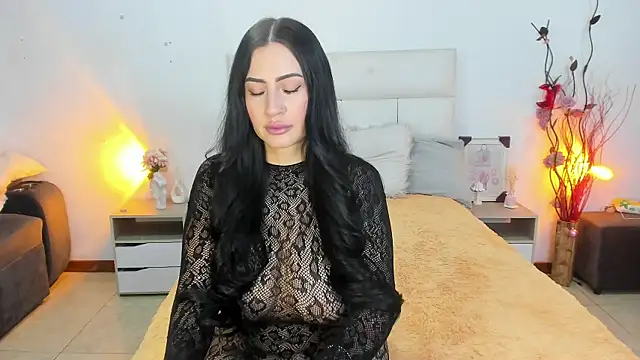 hannahdvil1 online show from 11-21-25, 11:53