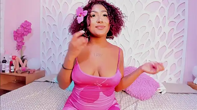 Emmadancer online show from 09-19-25, 08:35