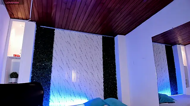 sofiacaramel online show from 02-20-26, 11:01