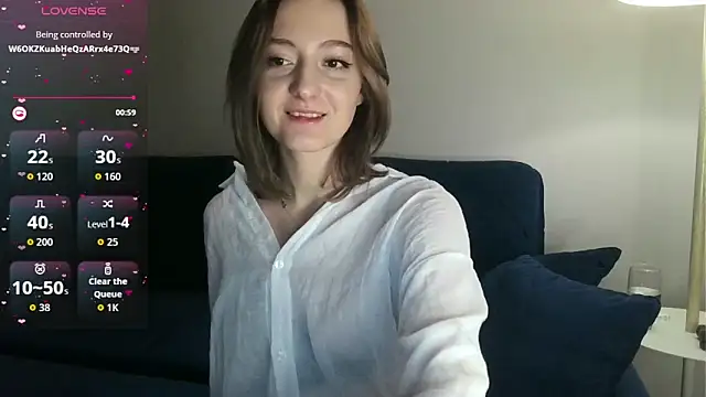 Snapshot of white_liillyy chatting on 02-28-26, 01:38 white liillyy online show from 02-28-26, 01:38