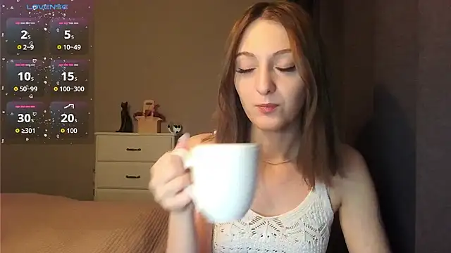 white liillyy online show from 01-09-26, 09:44