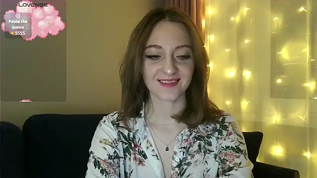 white liillyy online show from 01-05-26, 10:35