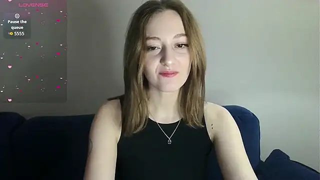 Snapshot of white_liillyy chatting on 02-10-26, 07:24 white liillyy online show from 02-10-26, 07:24