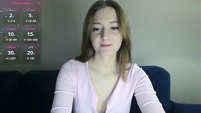 Snapshot of white_liillyy chatting on 02-08-26, 07:00 white liillyy online show from 02-08-26, 07:00