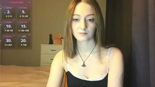 Snapshot of white_liillyy chatting on 02-02-26, 10:09 white liillyy online show from 02-02-26, 10:09