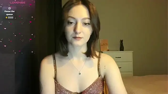 Snapshot of white_liillyy chatting on 02-21-26, 07:38 white liillyy online show from 02-21-26, 07:38