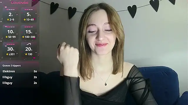 Snapshot of white_liillyy chatting on 02-11-26, 07:58 white liillyy online show from 02-11-26, 07:58