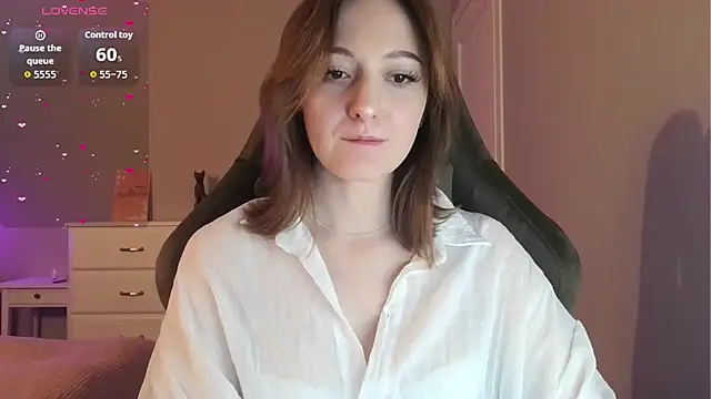 white liillyy online show from 04-14-26, 08:47