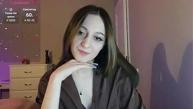 Snapshot of white_liillyy chatting on 05-25-26, 09:24 white liillyy online show from 05-25-26, 09:24