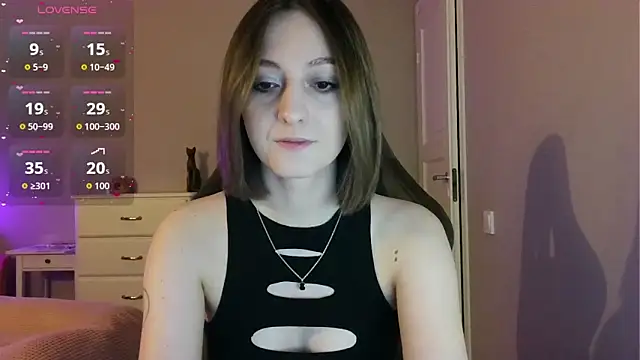 Snapshot of white_liillyy chatting on 05-30-26, 09:53 white liillyy online show from 05-30-26, 09:53