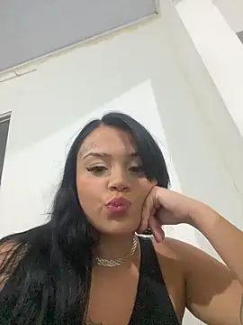 Snapshot of Babebommer chatting on 10-26-25, 12:44 Babebommer online show from 10-26-25, 12:44