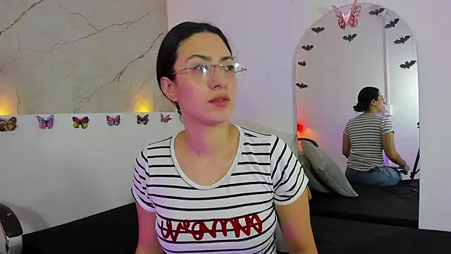 victoria flores1 online show from 11-09-25, 05:39