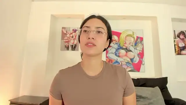 victoria flores1 online show from 04-23-26, 08:32