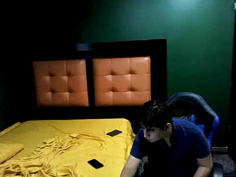 Snapshot of Thiagoforyou chatting on 10-25-25, 01:27 Thiagoforyou online show from 10-25-25, 01:27