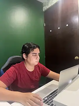 Thiagoforyou online show from 11-17-25, 04:11