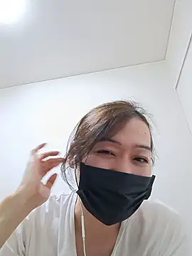 Snapshot of taru1225 chatting on 05-28-26, 12:11 taru1225 online show from 05-28-26, 12:11