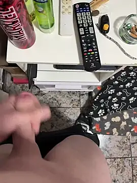 Arturito9769 online show from 04-13-26, 11:09