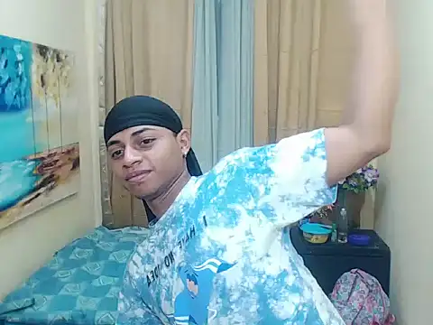 destroy sexx1 online show from 10-09-25, 06:41