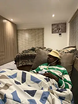 AllDayBbC online show from 03-10-26, 12:03