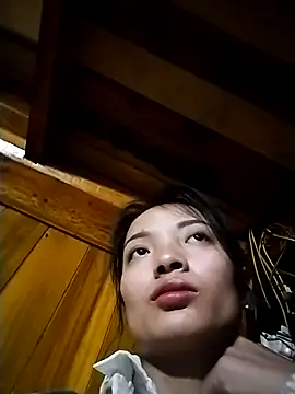 Snapshot of tdtd98 chatting on 02-06-26, 01:34 tdtd98 online show from 02-06-26, 01:34