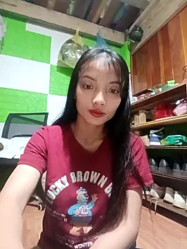 tdtd98 online show from 11-06-25, 04:33