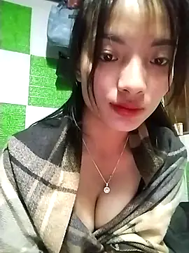 Snapshot of tdtd98 chatting on 02-04-26, 08:15 tdtd98 online show from 02-04-26, 08:15