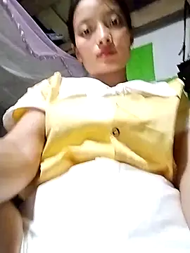 tdtd98 online show from 09-28-25, 05:03