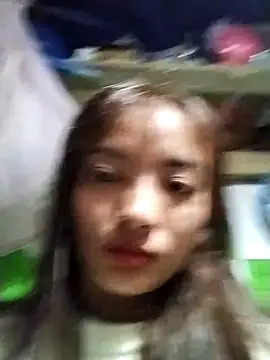 Snapshot of tdtd98 chatting on 02-12-26, 10:42 tdtd98 online show from 02-12-26, 10:42