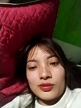 Snapshot of tdtd98 chatting on 02-06-26, 04:47 tdtd98 online show from 02-06-26, 04:47