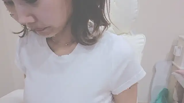 Snapshot of miho-ch chatting on 05-30-26, 03:35 miho-ch online show from 05-30-26, 03:35