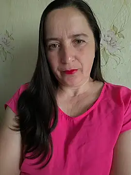 Snapshot of EvelinCutex chatting on 05-26-26, 06:22 EvelinCutex online show from 05-26-26, 06:22