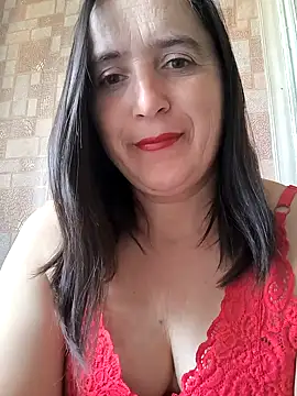 Snapshot of EvelinCutex chatting on 09-11-25, 06:46 EvelinCutex online show from 09-11-25, 06:46