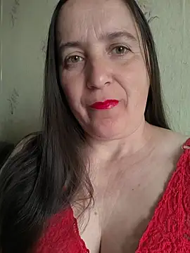 Snapshot of EvelinCutex chatting on 05-05-26, 11:24 EvelinCutex online show from 05-05-26, 11:24