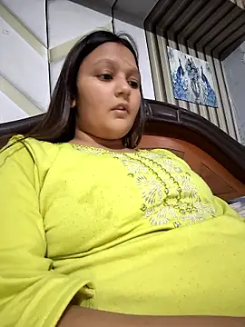 Anushka14321 online show from 01-07-26, 04:23