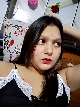 Snapshot of Anushka14321 chatting on 10-08-25, 05:02 Anushka14321 online show from 10-08-25, 05:02