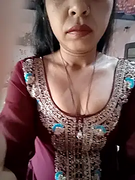 Paakhi-Singh online show from 12-23-25, 04:34